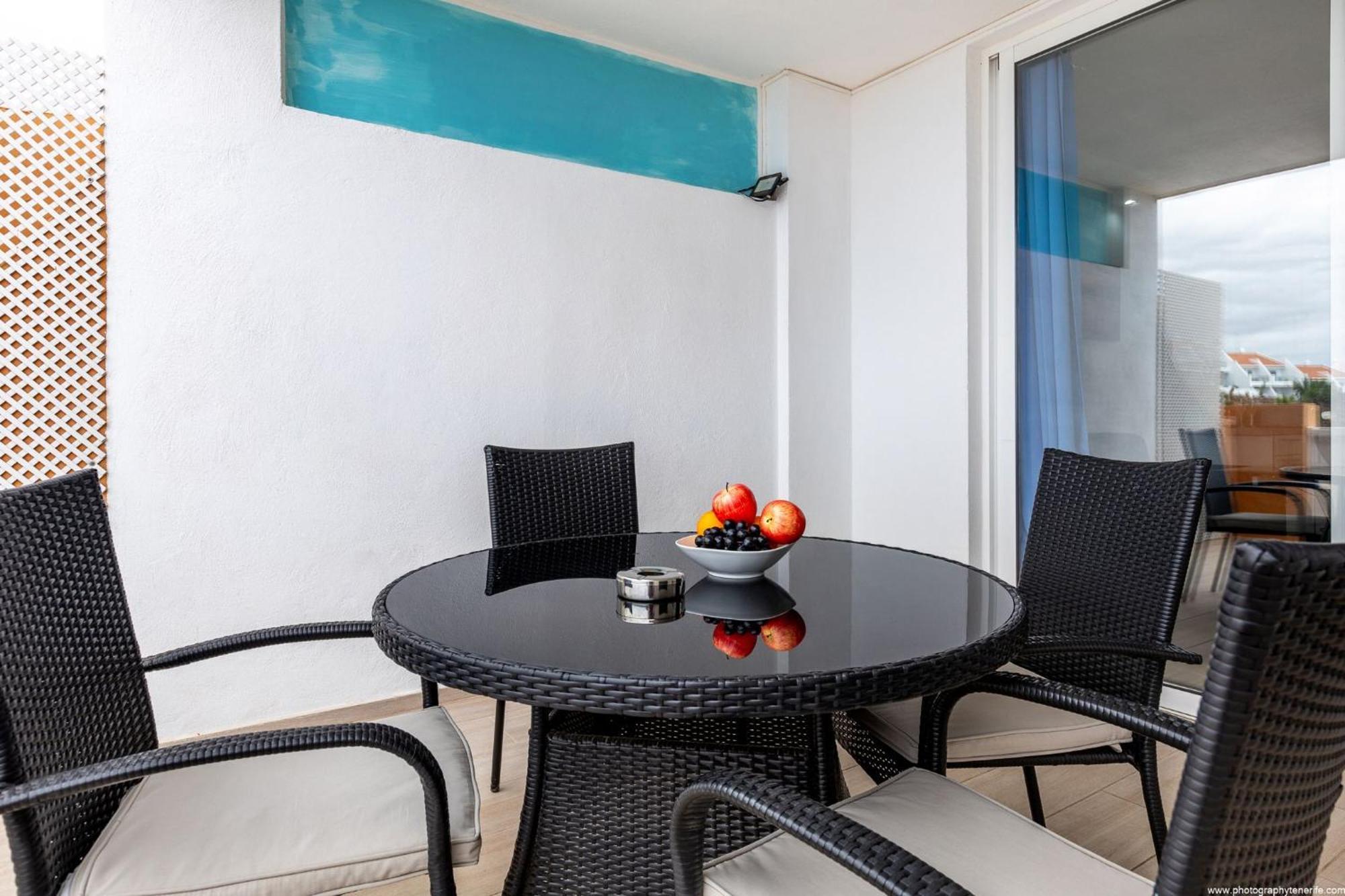 Ocean View Apartment With Large Terrace And Netflix Smart Tv Costa Adeje ภายนอก รูปภาพ