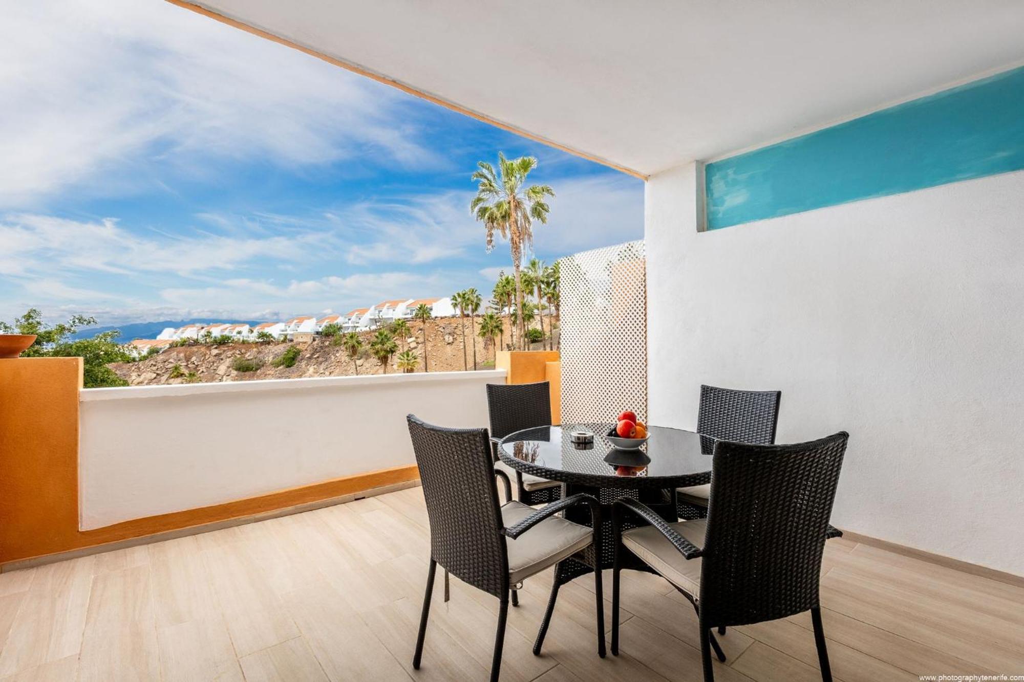 Ocean View Apartment With Large Terrace And Netflix Smart Tv Costa Adeje ภายนอก รูปภาพ